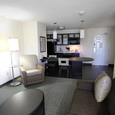 Candlewood Suites Greenville By Ihg Экстерьер фото