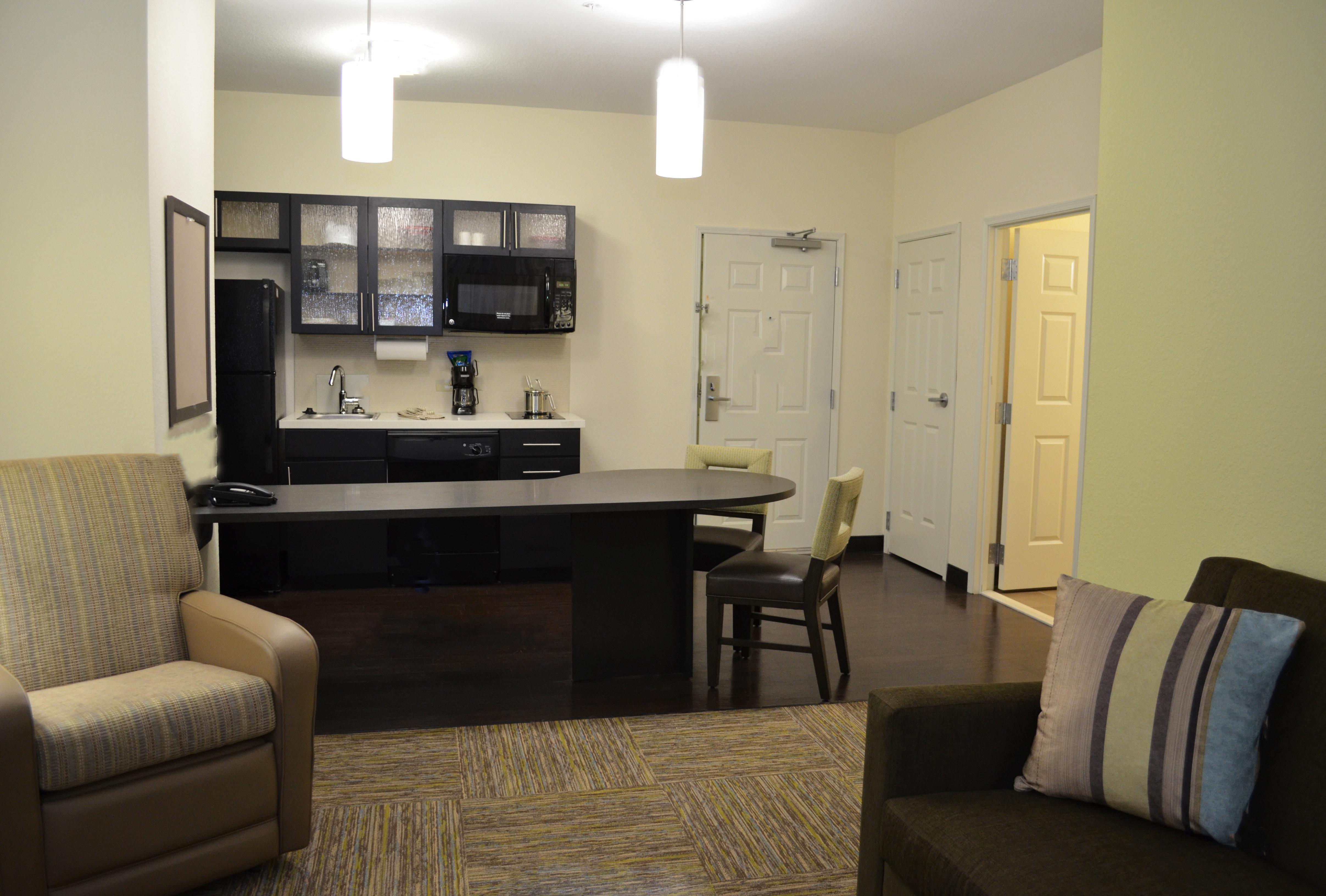 Candlewood Suites Greenville By Ihg Экстерьер фото