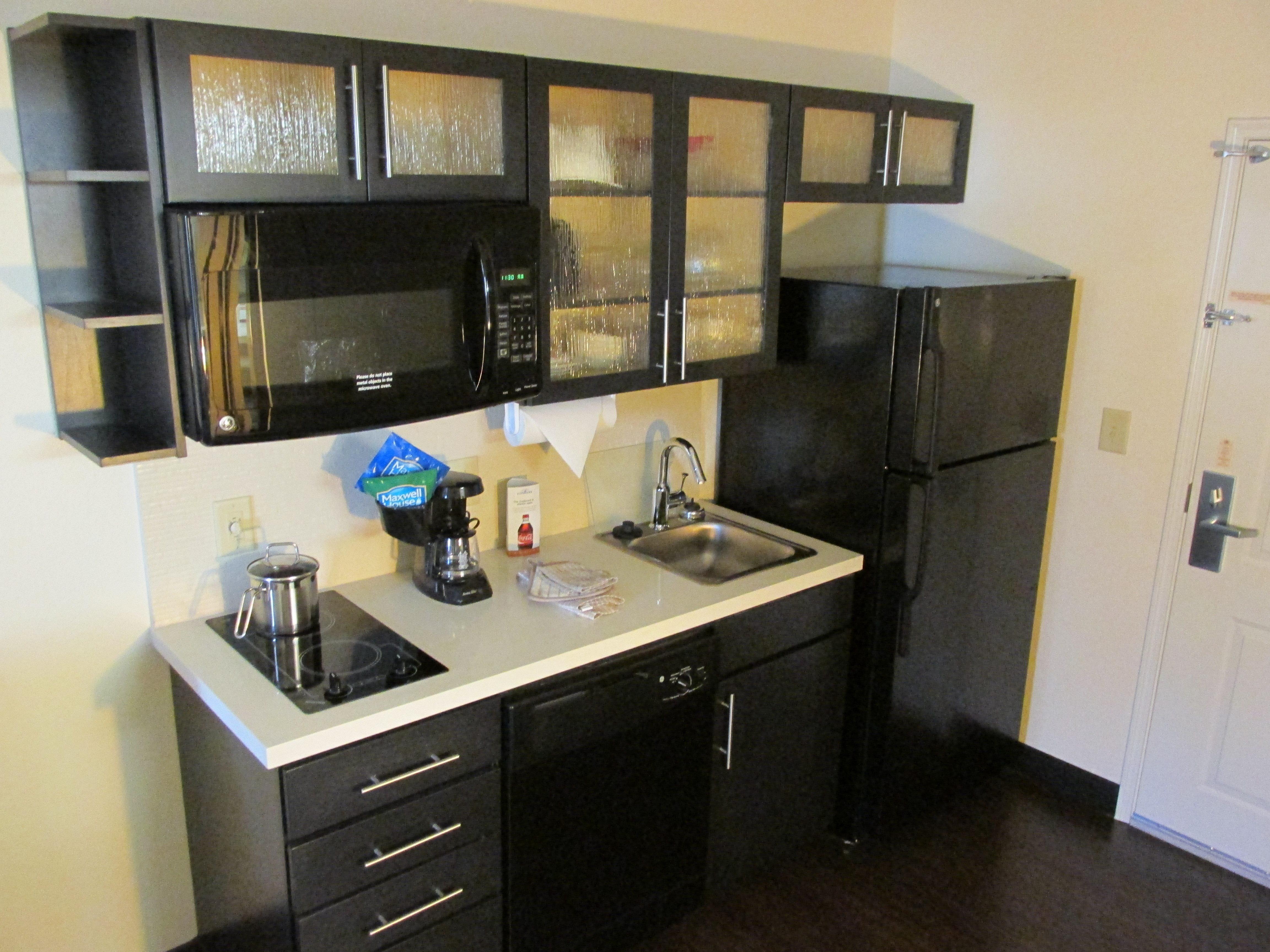 Candlewood Suites Greenville By Ihg Экстерьер фото