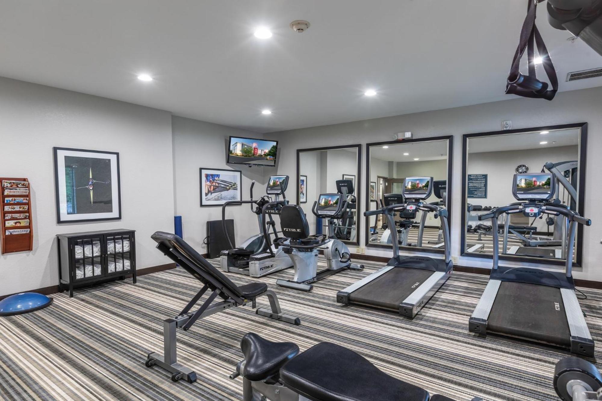 Candlewood Suites Greenville By Ihg Экстерьер фото