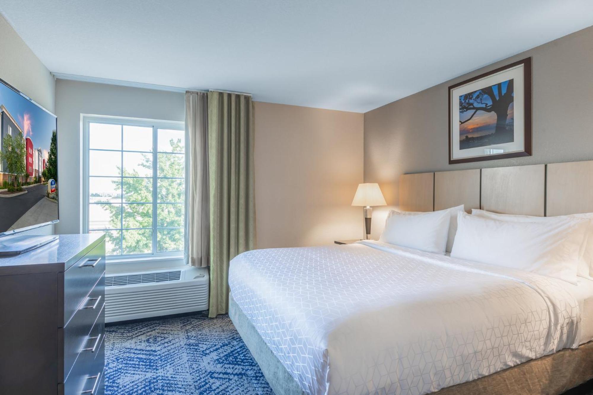 Candlewood Suites Greenville By Ihg Экстерьер фото